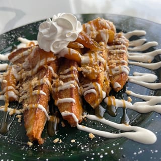 PEACH COBBLER FRENCH TOAST
